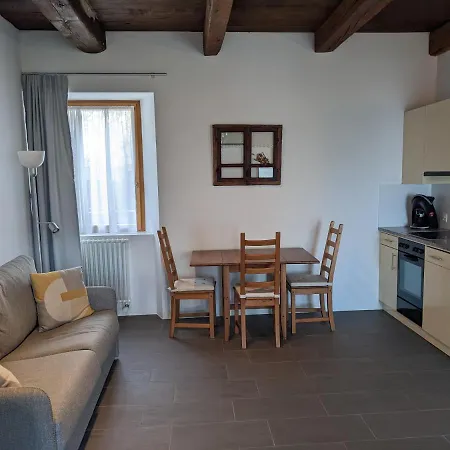 Casa Ai Portici Апартаменты Гордола